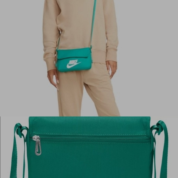 Nike Crossbody Bag - Picture 2 of 10